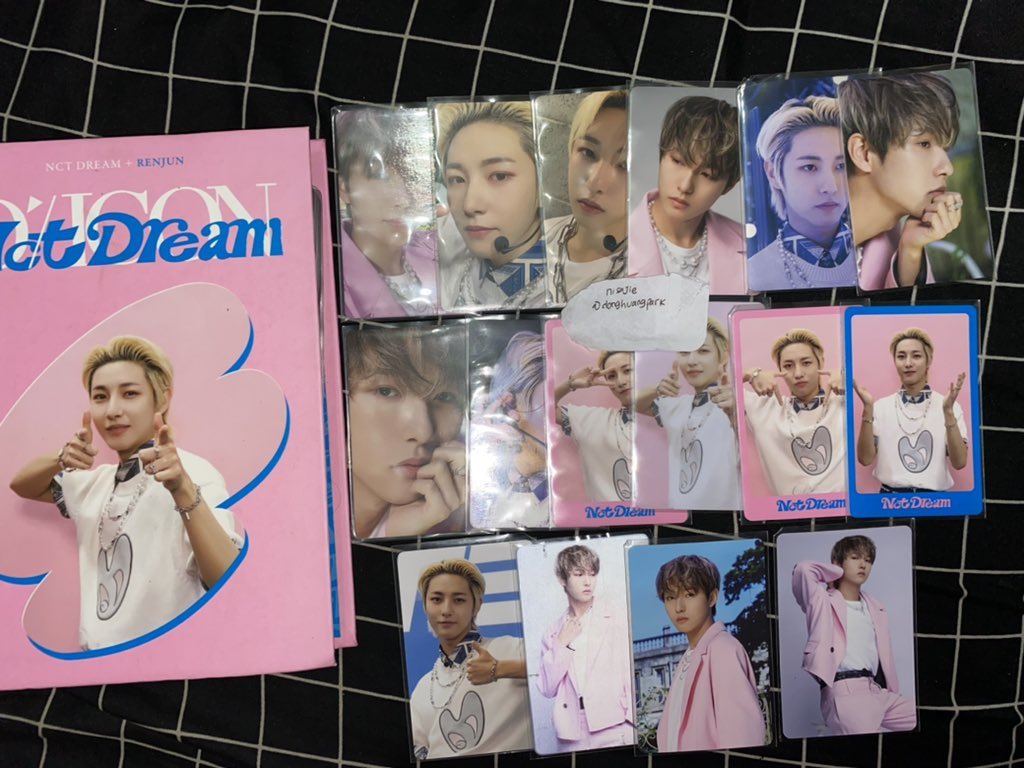 WTB BINDER DICON HAECHAN NCT DREAM SET

BINDER
14 PC
2 SPC