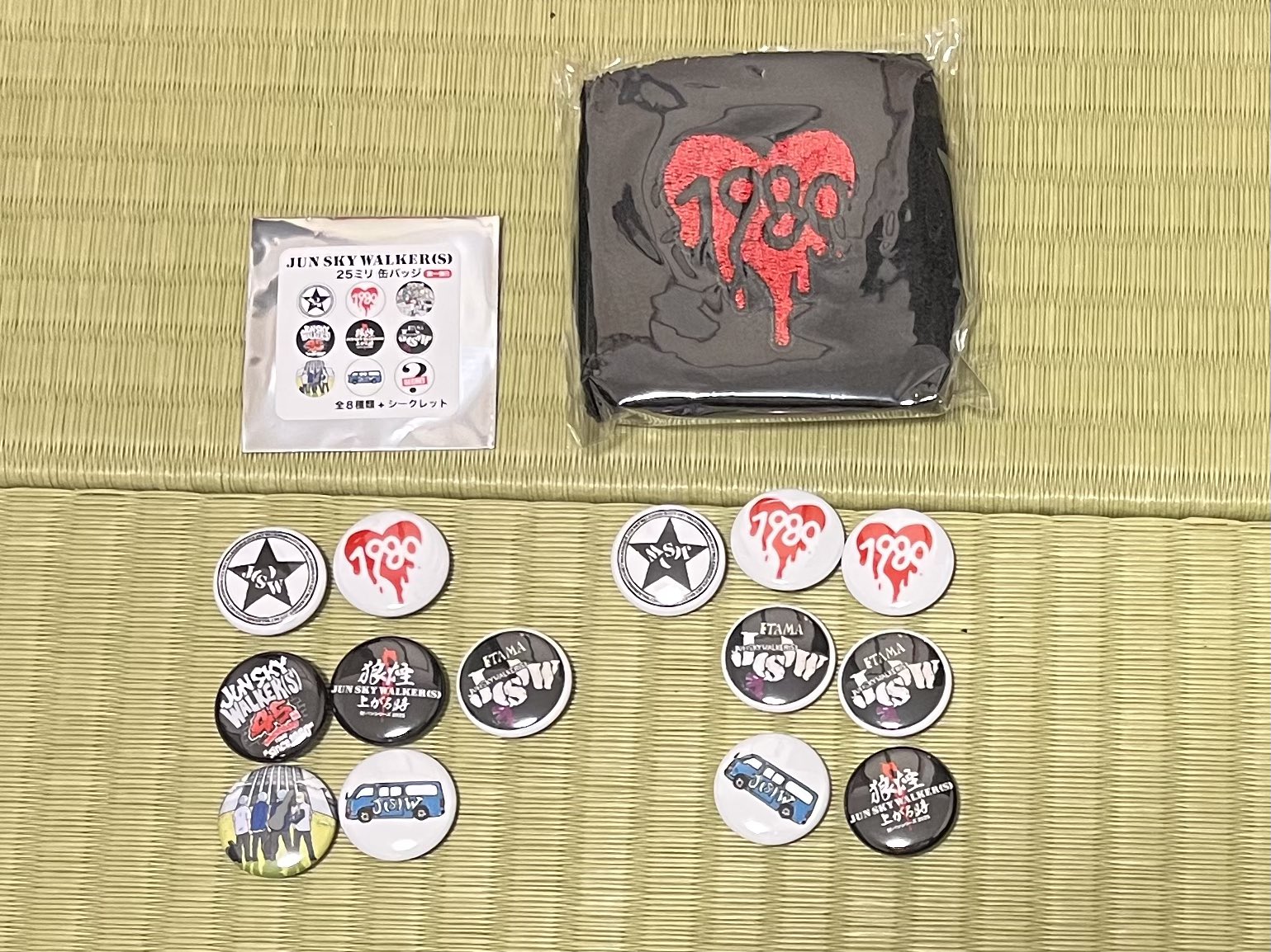 s　缶バッジ たろー on X: 