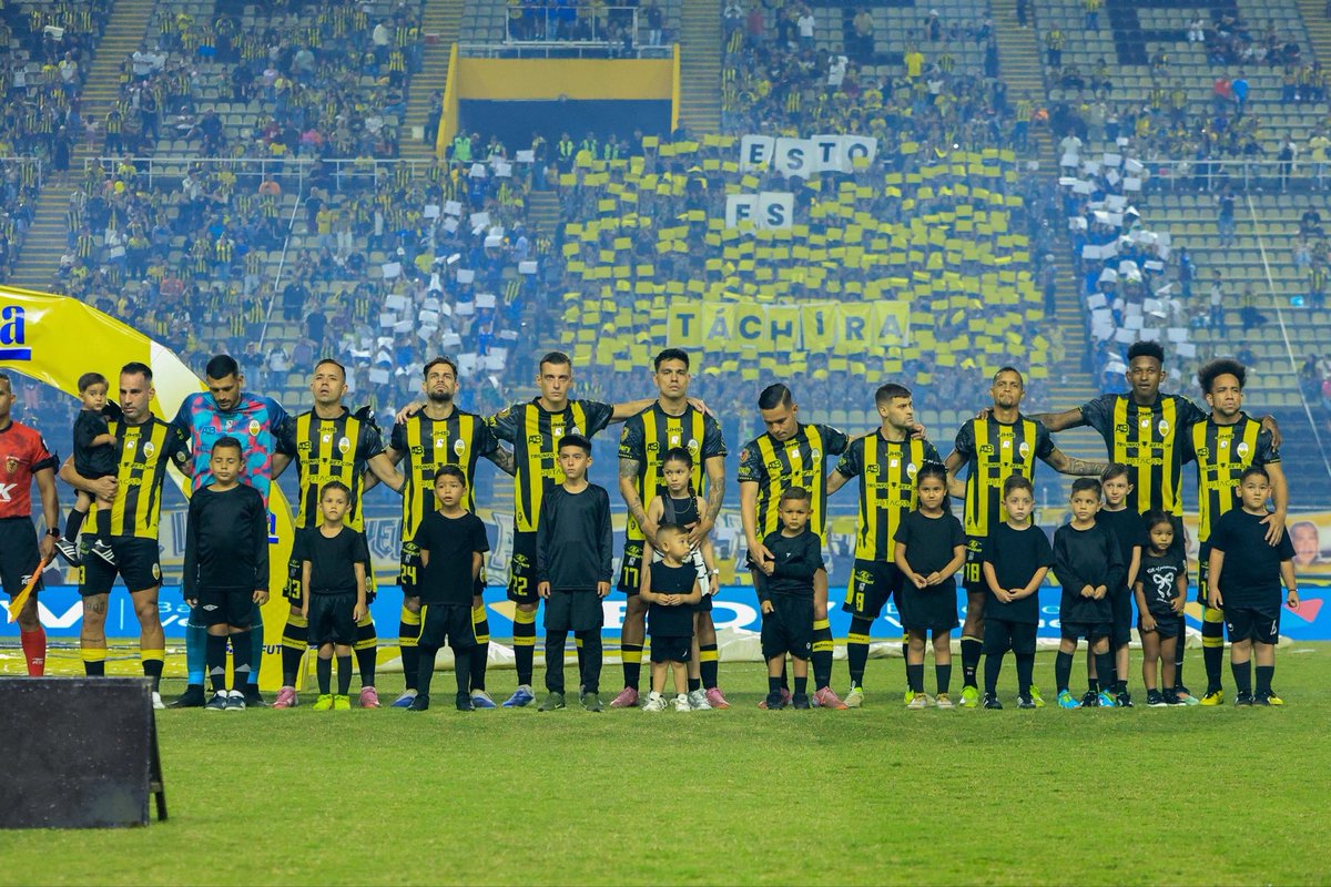 Esto es Táchira ; Unión , pasión , trabajo bajo convicción 💛🖤