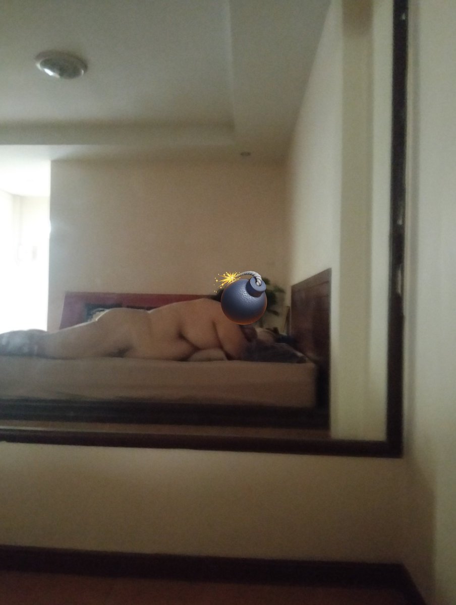 นอนดีกว่าพรุ่งนี้เจอกันร่วมเดินขบวนแห่งานวิ่งควาย ชลบุรี ปีนี้ไม่ได้ลงแข่งขาเจ็บ😅😅😅😅