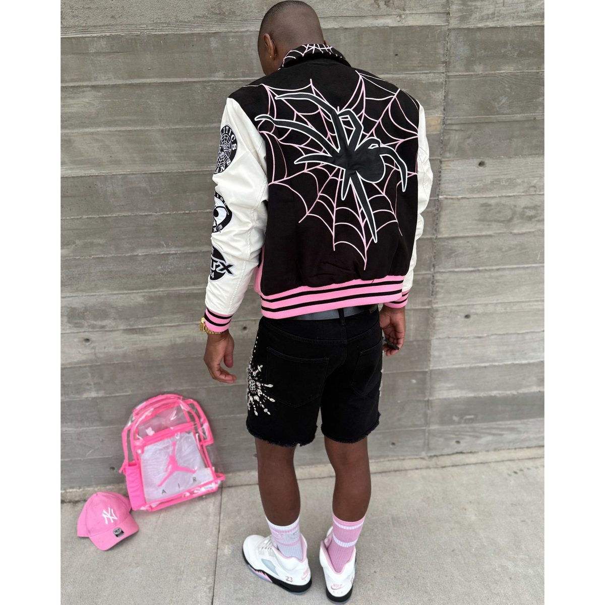 tevford's tweet photo. I was made for this $h!t 🕷️💎 PT.2

#breastcancerawarenessmonth💕
#october🎗️🎃📆 https://t.co/8A2mkyWY1N
