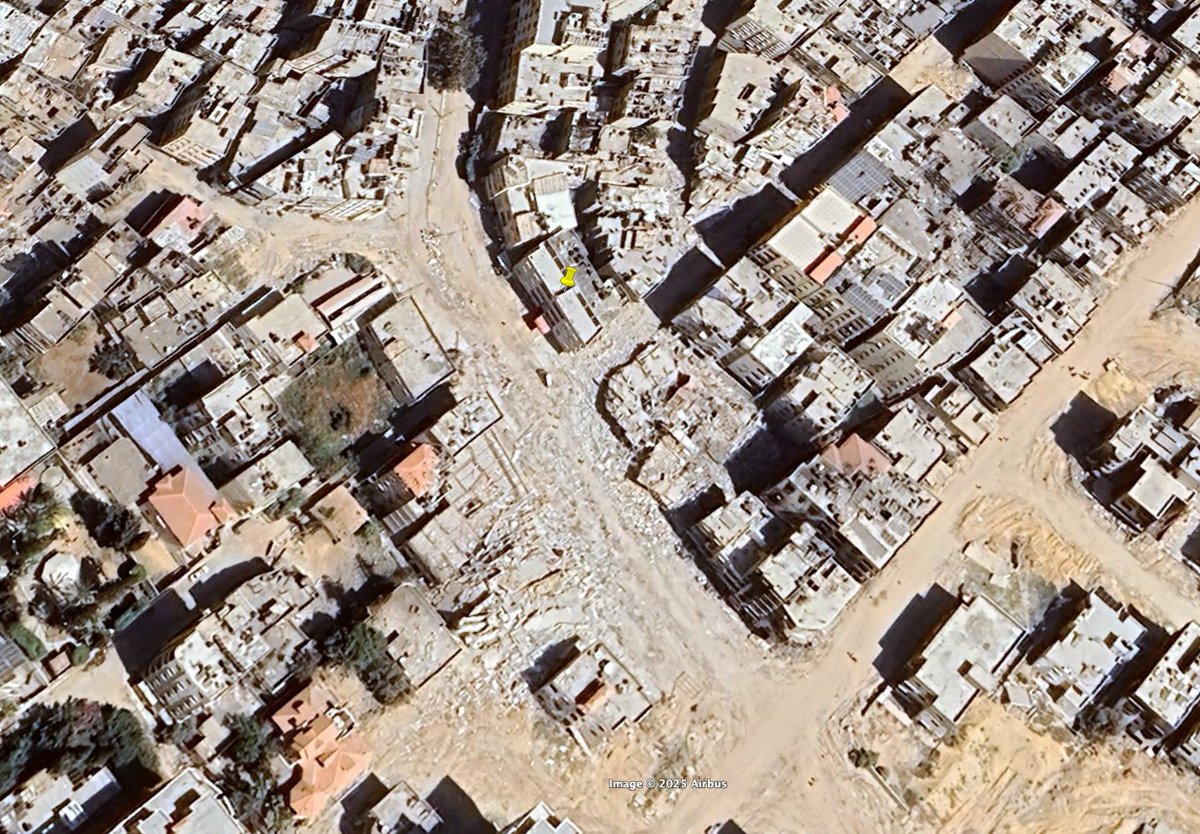 Israeli airstrike on a building on Al-Hasan Bin Al-Haytham Street, northern Rimal, Gaza City, 31.523879, 34.439776.