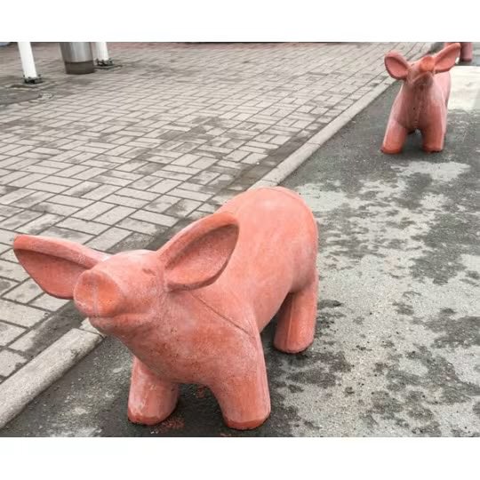 Tuodaan nämä takaisin joohan <a href="/VantaanKaupunki/">Vantaan kaupunki</a> ? Saa jakaa, pistetään betoniPORSAAT trendaamaan!