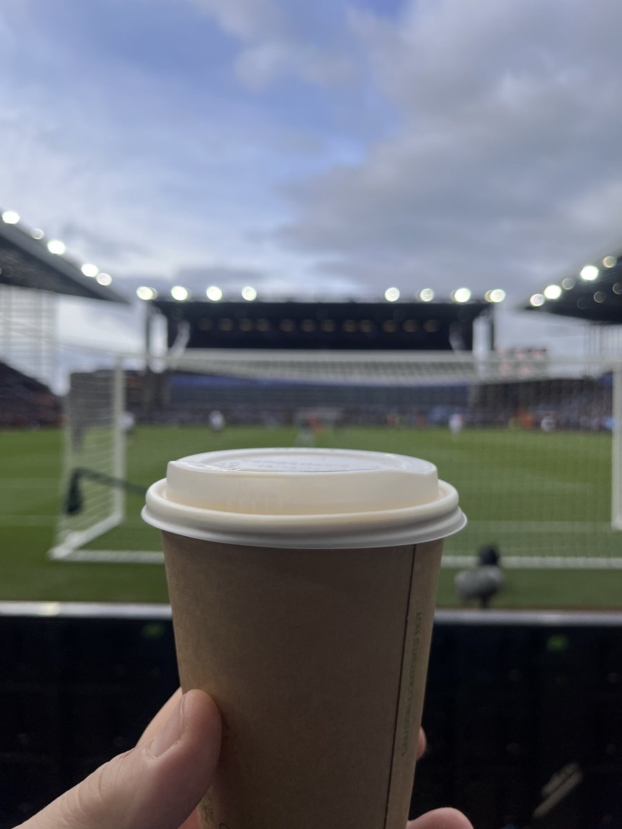 crowie1's tweet photo. Great coffee. Great result. @MonsoonEstates @crowiesimon https://t.co/Mh3Ay5qibr