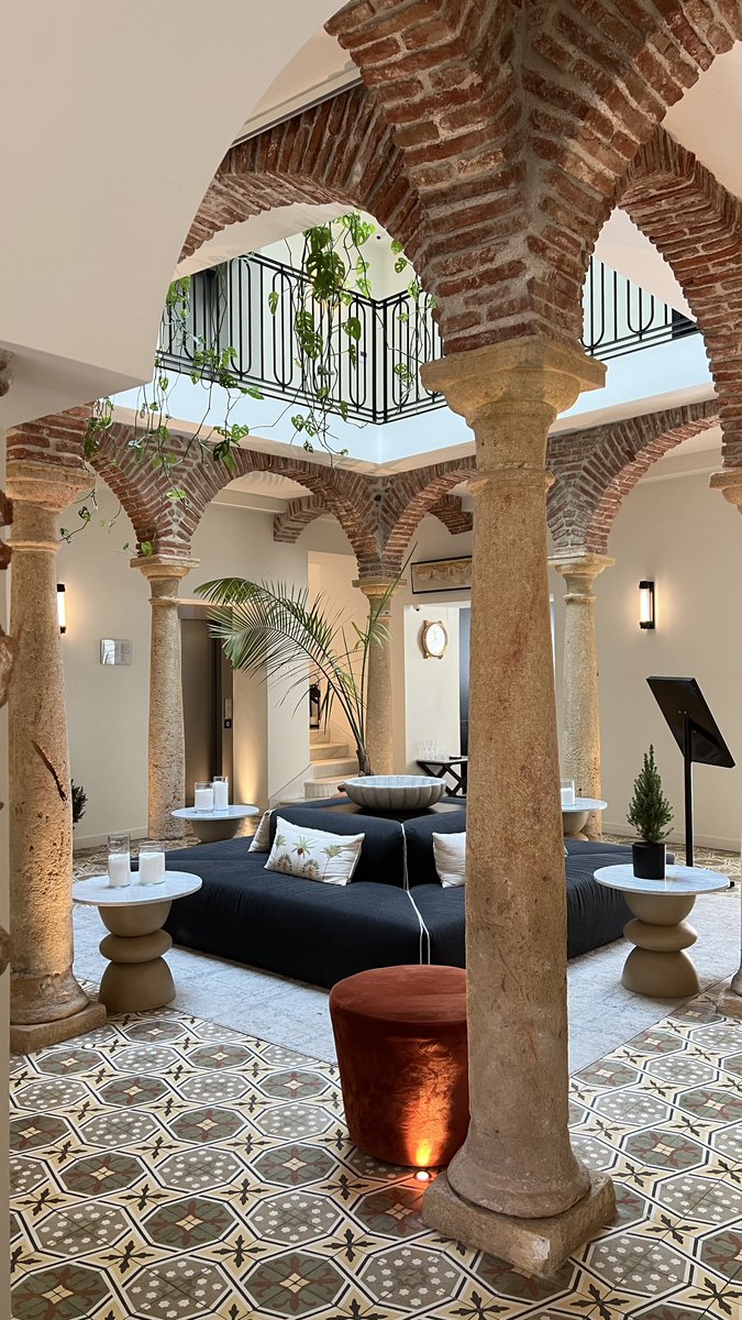 WeAreLifeTravel's tweet photo. The most beautiful renovation in #Marbella old town, to create an utterly elegant #boutiquehotel...

https://t.co/H4W4bwDUwN

#lafondaheritagehotel
#relaisandchateaux
#plazasantocristo https://t.co/OC2s9RQpxV