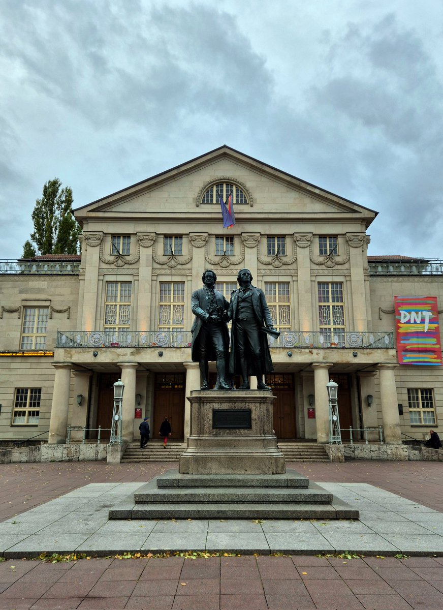 Opernjunkie's tweet photo. „So töte mich! Ich liebe dich!“

Zwei Heinrich #Kleist Opernadaptionen an einem Abend, erst Othmar #Schoeck|s #Penthesilea und im Anschluss #ViktorUllmann|s #DerZerbrocheneKrug  🎶 https://t.co/GnBK9qCYcC