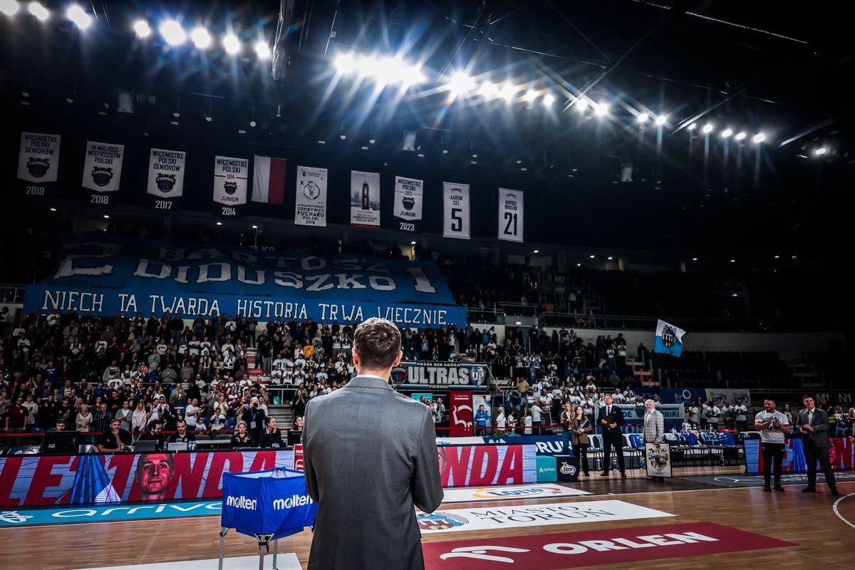 𝐋𝐄𝟐𝟏𝐄𝐍𝐃𝐀 🛡️

#TwardePierniki #plkpl