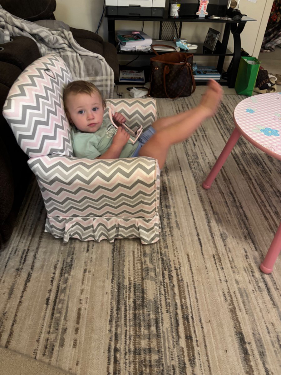 im on Babysitting Detail….loving every minute of it….My Great Grand Daughter Londyn….