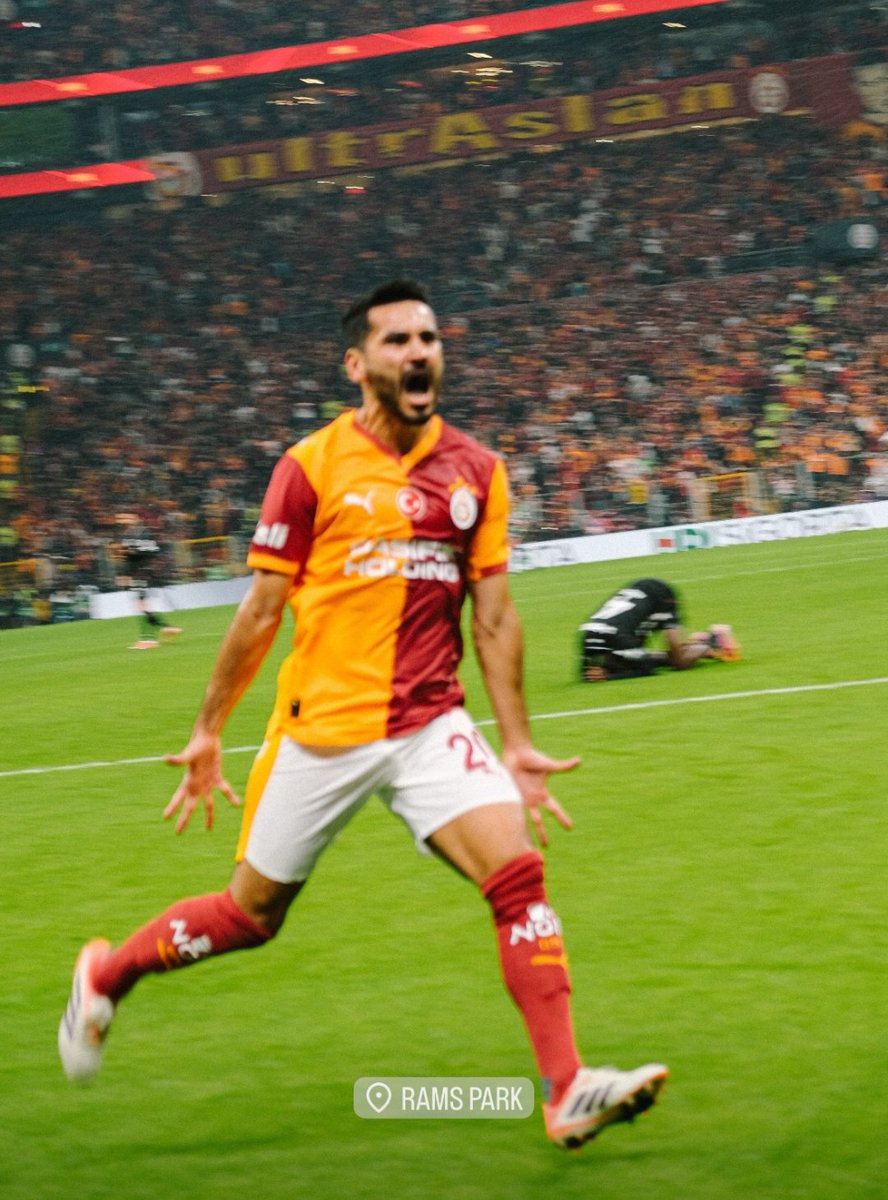 galaconttext's tweet photo. ne iyi fotoğraf be https://t.co/uqwMiCk9fS