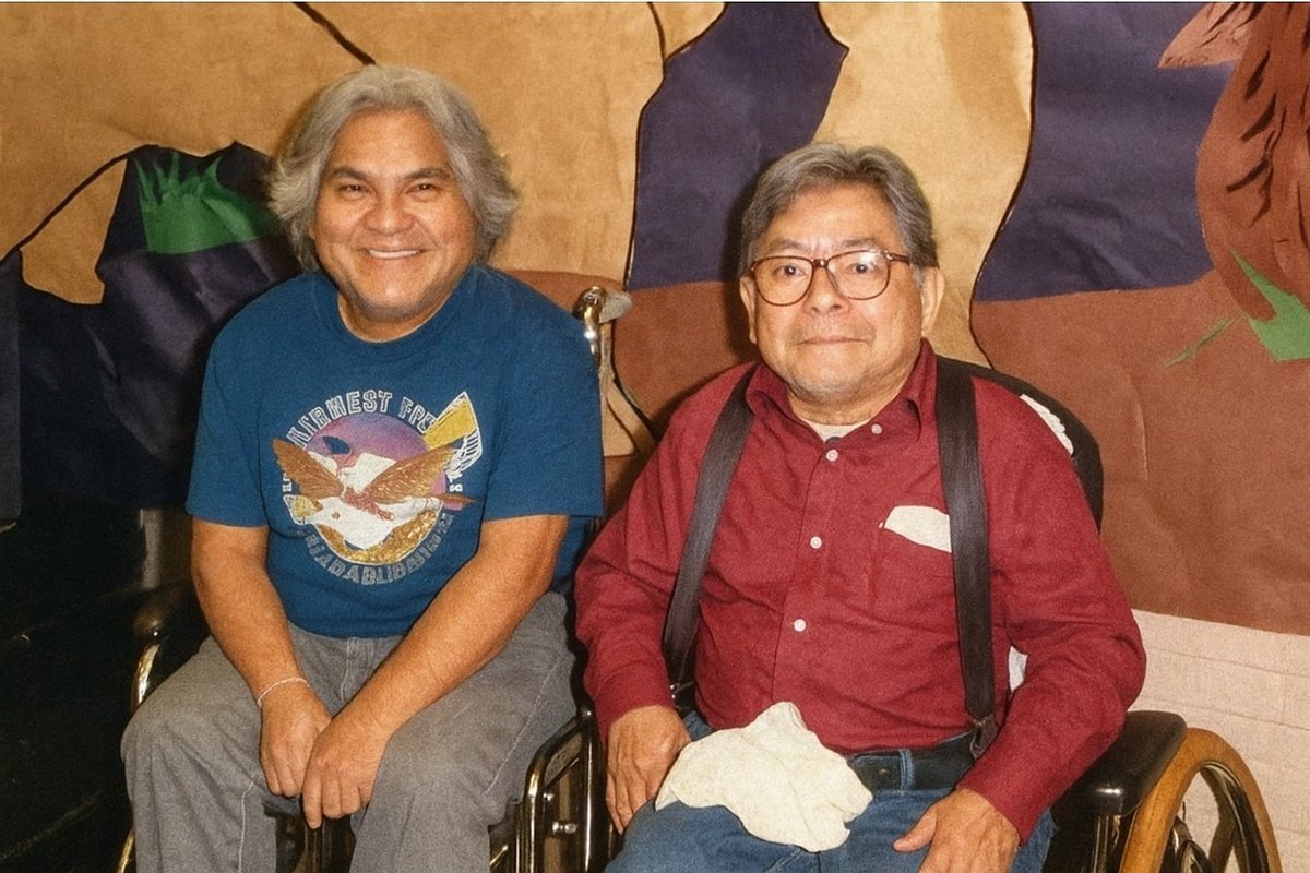 RhodeJason's tweet photo. This's my boy, Noel, in 4th, maybe 5th, and at 50 with ChatGPT's help. Happy birthday, Bro, wherever you roam.
#birthdaythoughts #bestfriends #missingmyfriend #fuckmd #chatgpt #twofeetbelow4life https://t.co/FvX9PQ6sx1