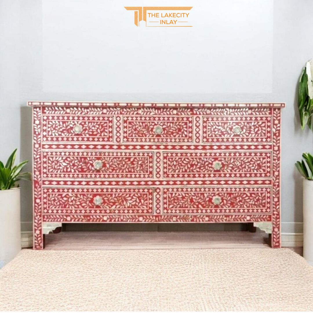 lakecityinlay's tweet image. Mother Of Pearl Inlay Floral Chest Of 7 Drawers Red

🌸 Festive Glamour Meets Handcrafted Luxury! 🌸
Add a royal touch to your home with our Mother of Pearl Inlay Floral Chest of 7 Drawers in Red — a stunning blend of artistry, tradition.

#chestofdrawers #thelakecityinlay