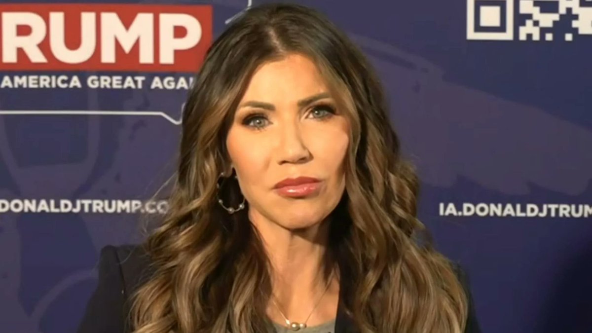 donkoclock's tweet image. I cannot believe this was a story. #Poopgate