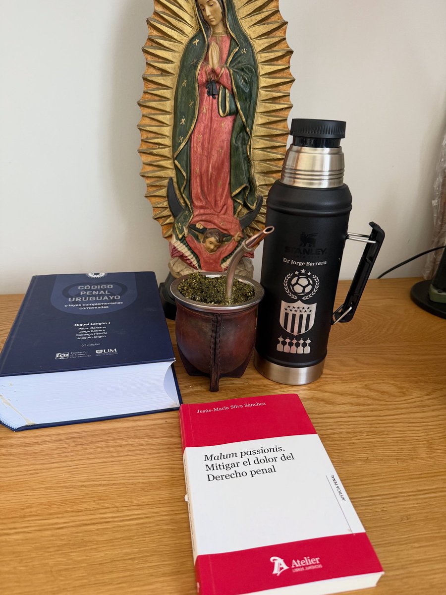 Releer varias veces una obra maestra , genera más cuestionamientos al saber penal.  Recomiendo este libro !!!