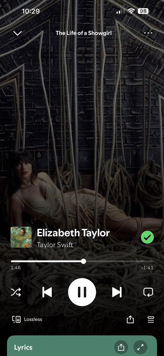 quickly entering my top five tay songs ever