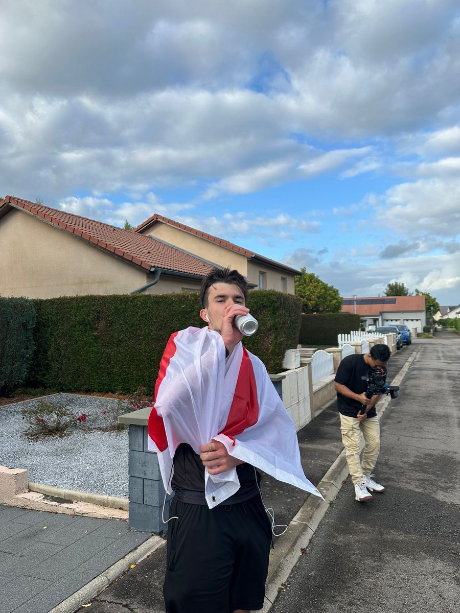 harrysquires1_'s tweet photo. HISTORY MADE. WORLD RECORD BROKEN. THE FASTEST PERSON IN HISTORY TO RUN THE LENGTH OF LUXEMBOURG NORTH TO SOUTH. https://t.co/V2ZY15S1uC