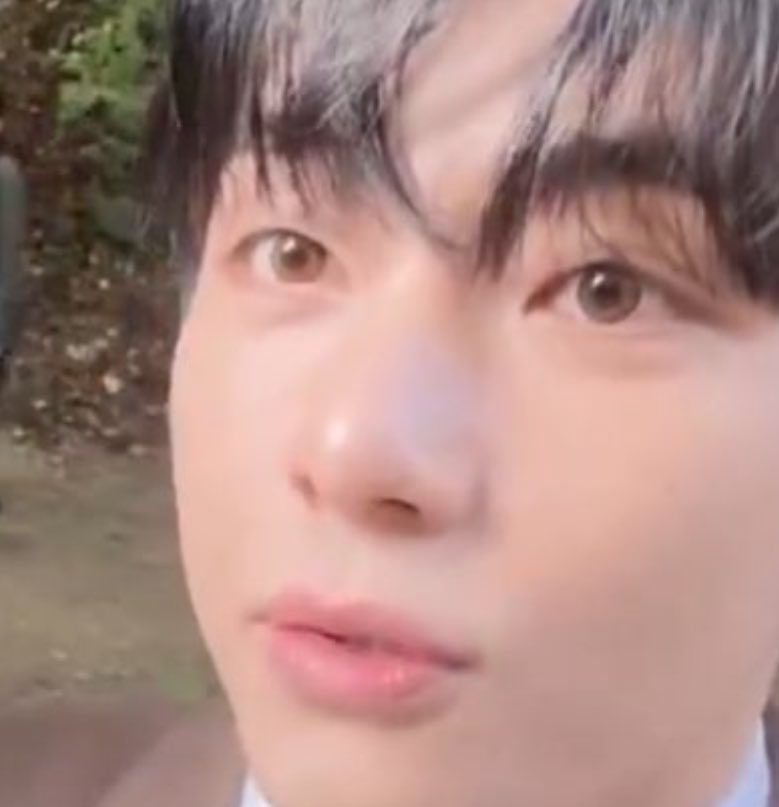 ม๋า tweet media