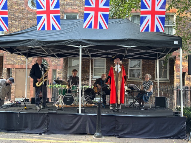 FitzWest tweet media