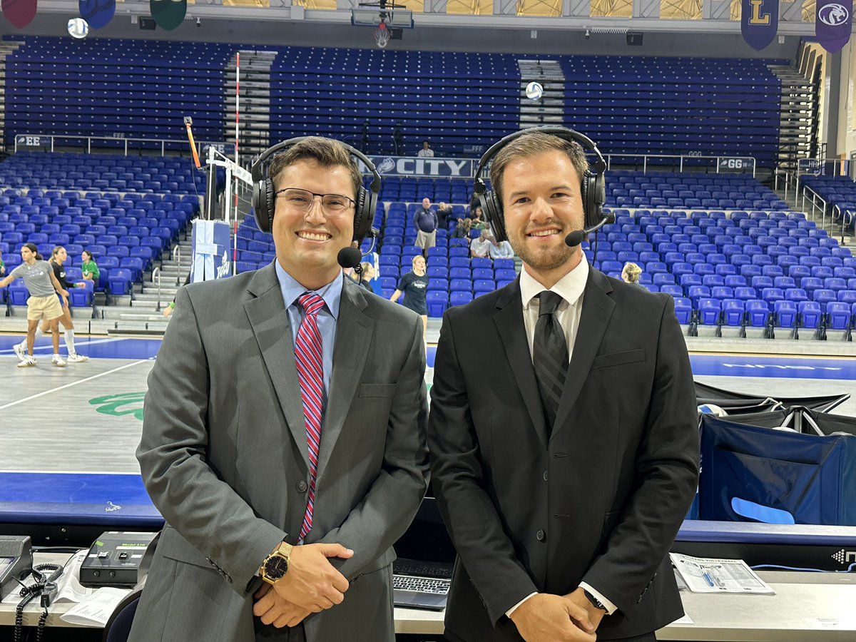 Andrew Pawling (@andrewpawling10) on Twitter photo Back on air with <a href="/pattersonfallis/">Patterson Fallis</a> for today’s ASUN matchup between the <a href="/FGCUEagles/">FGCU Athletics</a> and Queens (N.C.) on ESPN+ 🏐
The Eagles picked up their first sweep of the season on Friday and look to build on their 3-0 conference record 🦅 Back on air with <a href="/pattersonfallis/">Patterson Fallis</a> for today’s ASUN matchup between the <a href="/FGCUEagles/">FGCU Athletics</a> and Queens (N.C.) on ESPN+ 🏐
The Eagles picked up their first sweep of the season on Friday and look to build on their 3-0 conference record 🦅