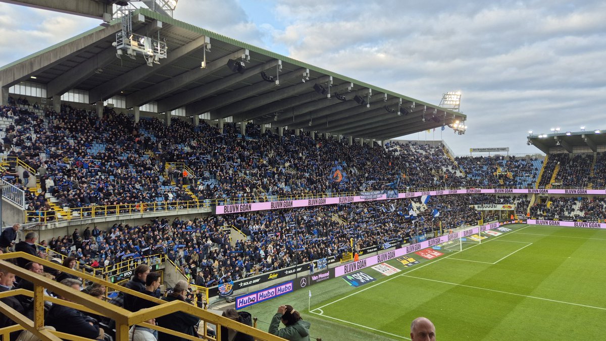 Matchday! De helden zijn daar ...
<a href="/ClubBrugge/">Club Brugge KV</a> <a href="/UnionStGilloise/">Royale Union Saint-Gilloise</a>