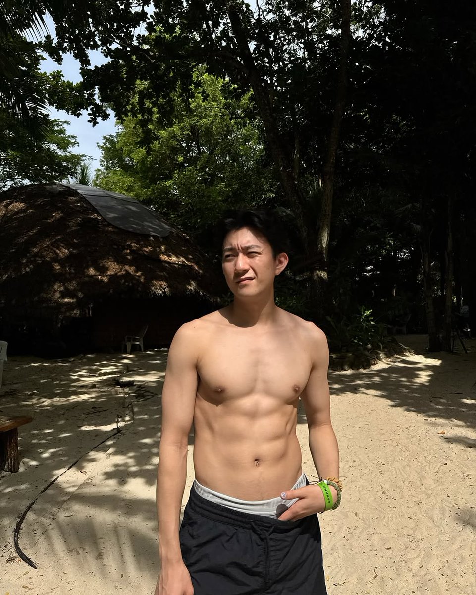 happy birthday the man who can be anything!!! You're inspiring me the most! 

find someone like dai or be dai!
#HappyDaiDay 
#Dai_Shun #DaiNakai