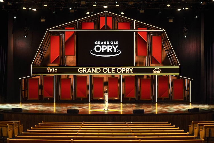 Happy Birthday WSM 650 Nashville 100 today Congratulations 📻🎙️🤠
<a href="/WSMradio/">WSM Radio - The Home of the Opry!</a>  <a href="/opry/">Grand Ole Opry</a>