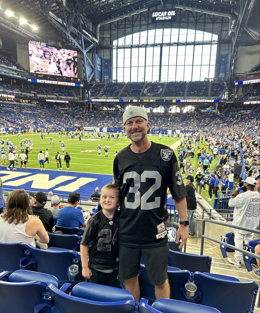 stetzel82's tweet photo. First @Raiders game for Charles

#RaiderNation https://t.co/m2pPqp8hpD