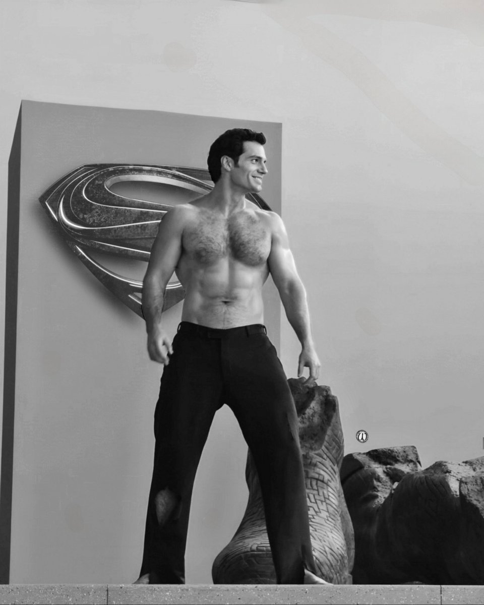 FictionalPhotos's tweet photo. Superman 🖤🖤
#HenryCavill #HenryCavillSuperman https://t.co/bo2aMOeh5x