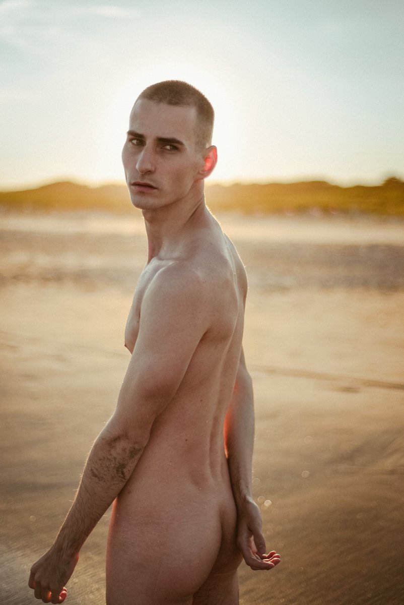 Holding onto the last of summer 🌊