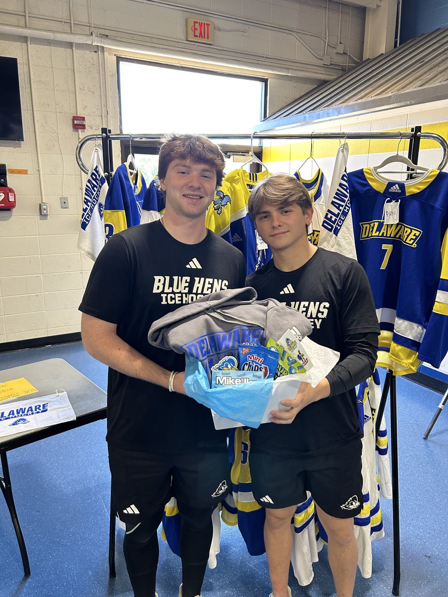 UDHockey's tweet photo. IT’S GAME DAY!! Today we have a BLUE Hen Basket Raffle &amp; Jersey Sale for game 2 vs. NC State!! Puck drop at 2:30pm in Gold Arena- See you there!🐓🏒 https://t.co/vYLX5KXJSm