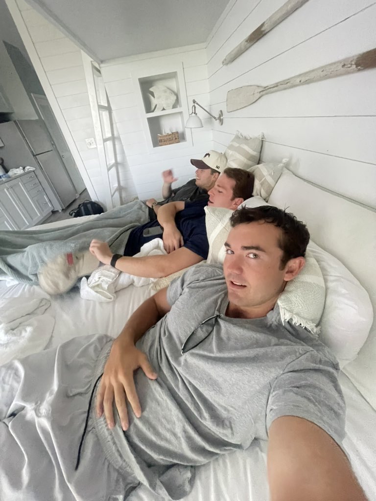 postedguy's tweet image. White dudes for Harris