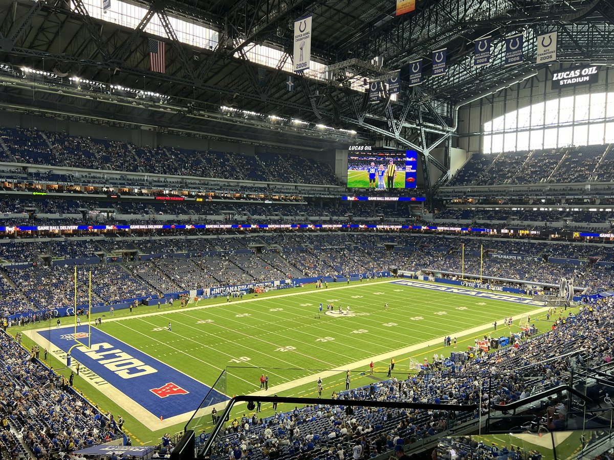 MFH™/BLUEPOOL #COLTSNATION (@manyfacedheel) on Twitter photo Let’s go Colts Let’s go Colts