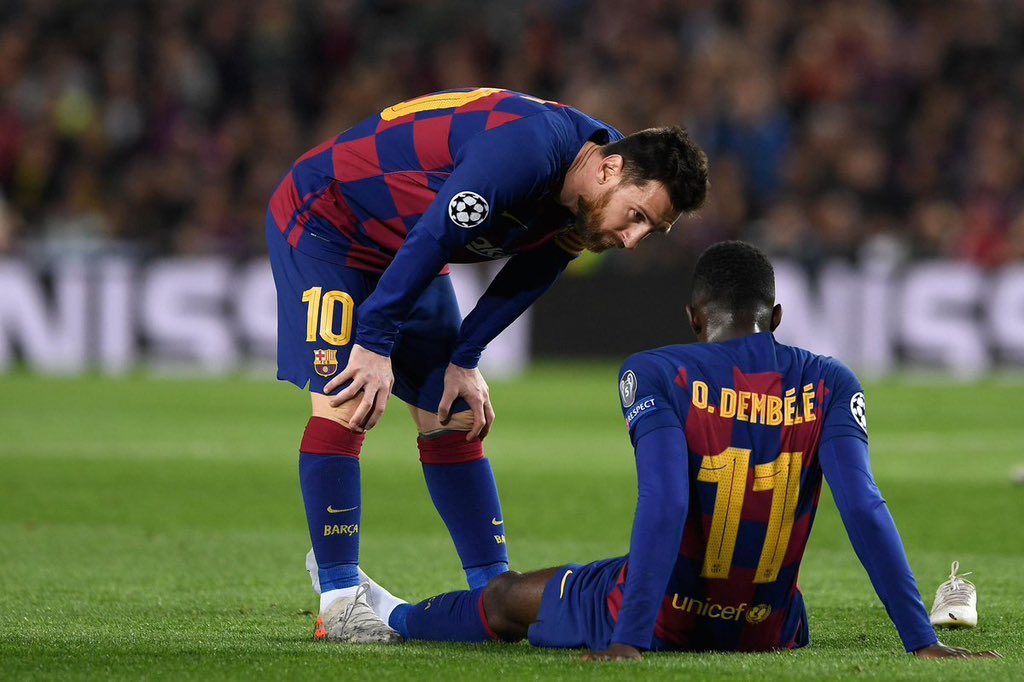 Q : What’s your favorite picture ?

🚨🗣️Ousmane Dembele (2025 Ballon D’or Winner) :

“Surprisingly it’s the image of Messi comforting me when I got injured against my former club (Borussia Dortmund) in the 2019 UCL”

Q : Why that picture ?

🚨🗣️Ousmane Dembele :

“Because of what