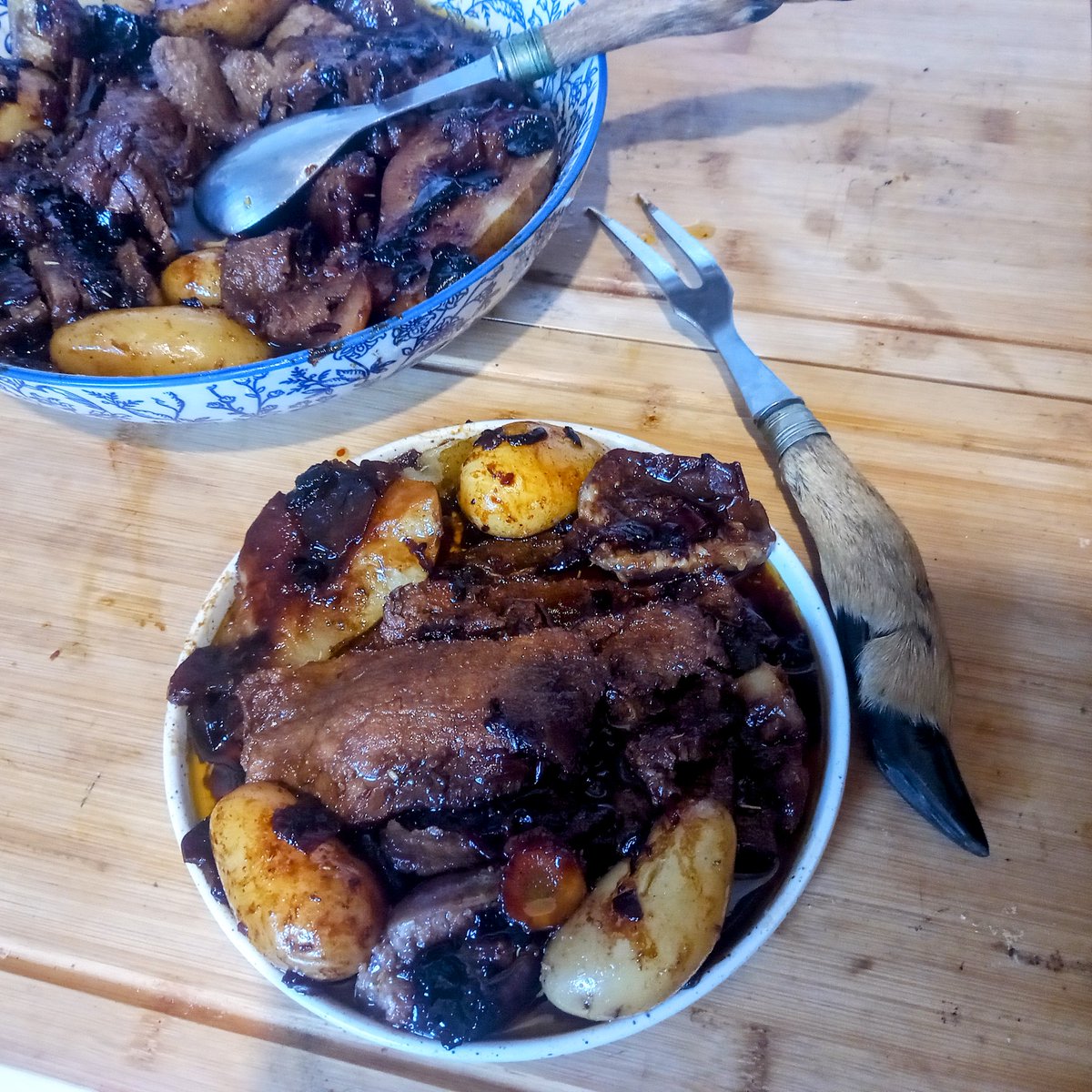 Le tout, c'est de bien pocher les poires ☝️

(un peu comme votre politique)

Bonne soirée, les bipèdes.