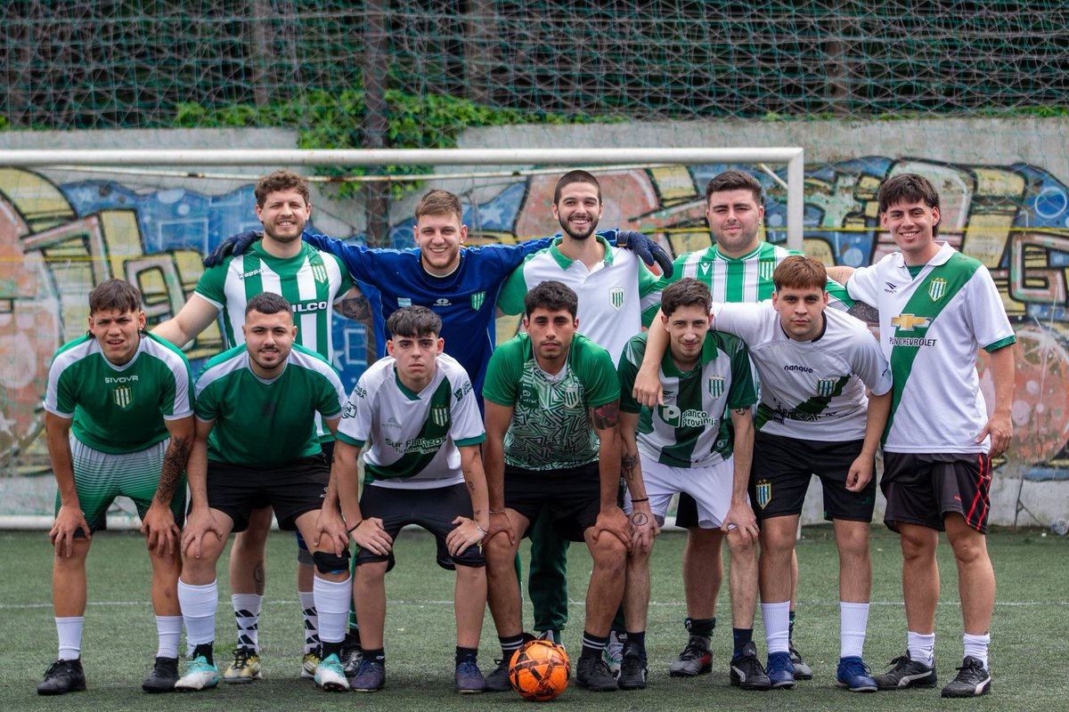 ¡CLÁSICO GRANATE! 🔥

<a href="/LanusLat/">Club Lanús - LAT</a> venció a Banfield y llegó a los 15 puntos de la Zona B.