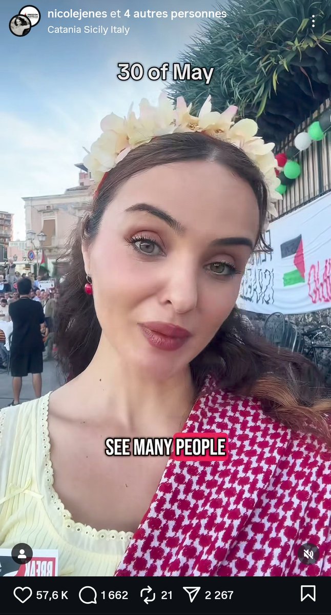 2/ Notons à ce propos qu'elle porte au moins aussi bien le #keffieh que <a href="/RimaHas/">Rima Hassan</a> :