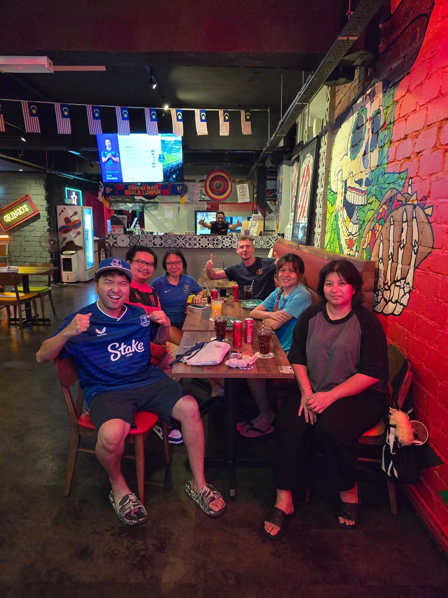 Everton Malaysia tweet media