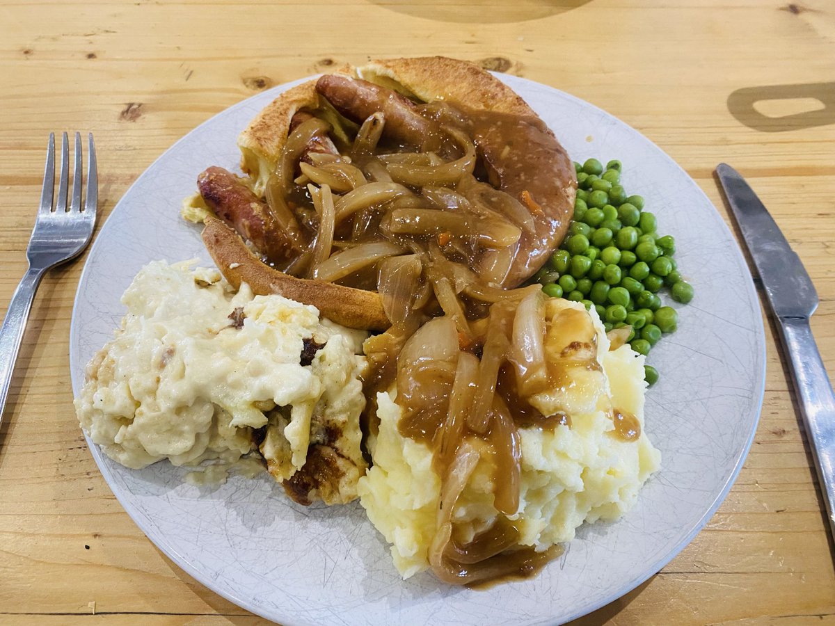 Toad int ole...and no skimping on the gravy!