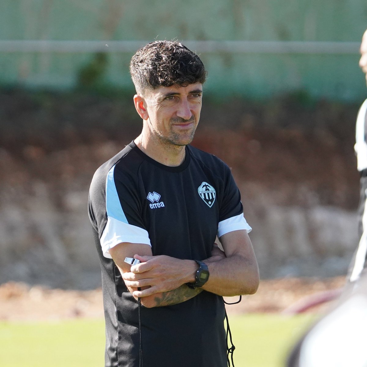 nocontextCDCS's tweet image. - Pilla el equipo en descenso y estamos a 1 del playoff
- 3/3 partidos ganados, dos fuera de casa
- Sin saber hasta cuándo estará de interino.

La cabra en mis libros 🐐