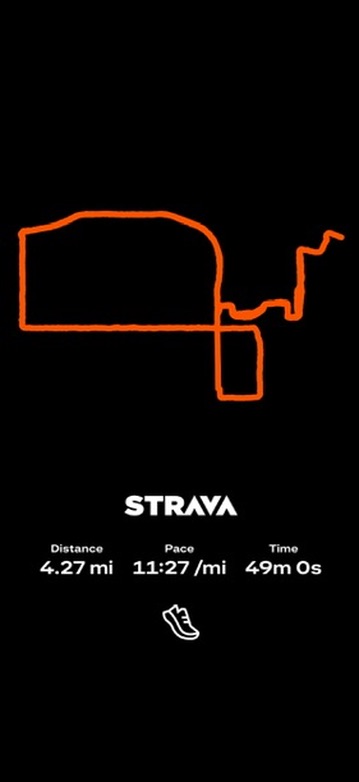 I have done all my runs this week. When I get back to Austin, going to be able to start going to the gym again. Excited to up the miles in a couple weeks. Today's run was: 
7x5 min @ 10:18-11:18/mile
2 minute walk