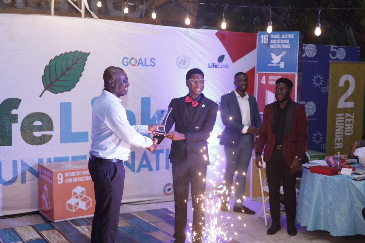 LifeLinkGhana's tweet photo. Congratulations to Kelvin Forson, the Delegate of Tajikistan, on winning the Best Delegate Award at LTMUN 2025!

We are proud to see his growth and the skills he’s displayed throughout the conference.

#LTMUN2025 #BestDelegate https://t.co/xKl2XJmnQ8