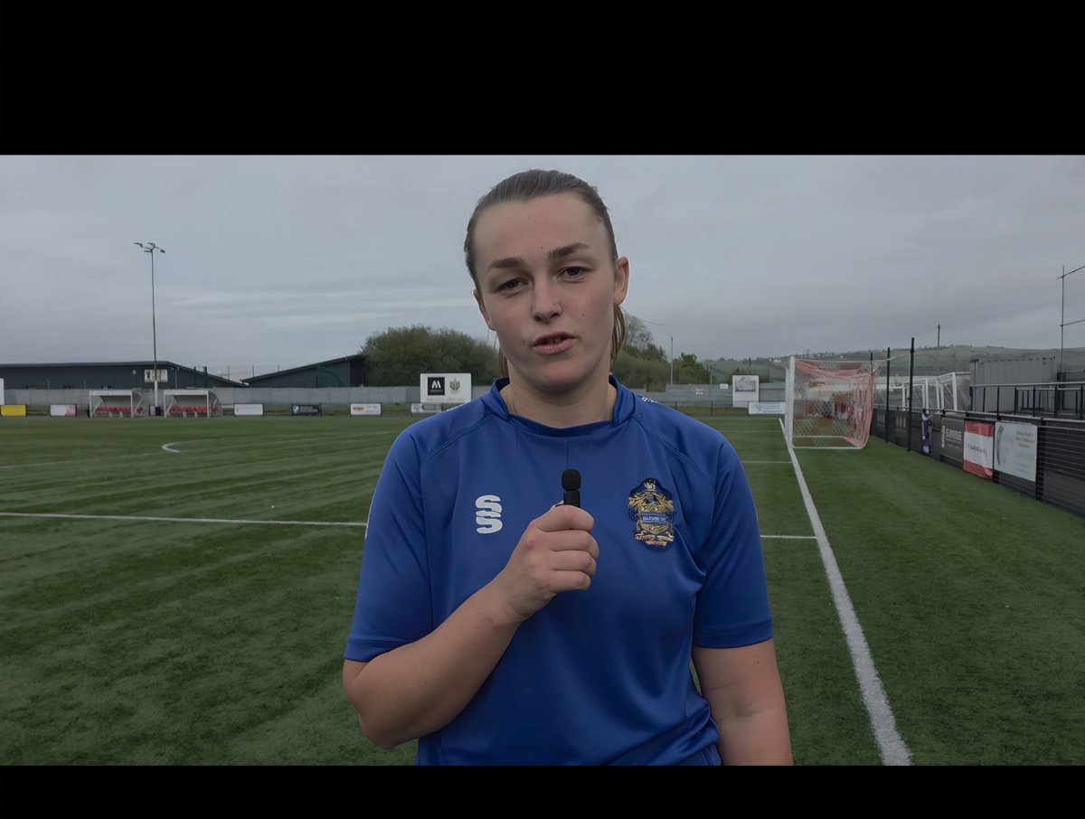 First ever post-match interview done with <a href="/Salmonesses/">Darwen FC Ladies</a> Captain Maxine. Can't wait to see it on the account! ⚽️