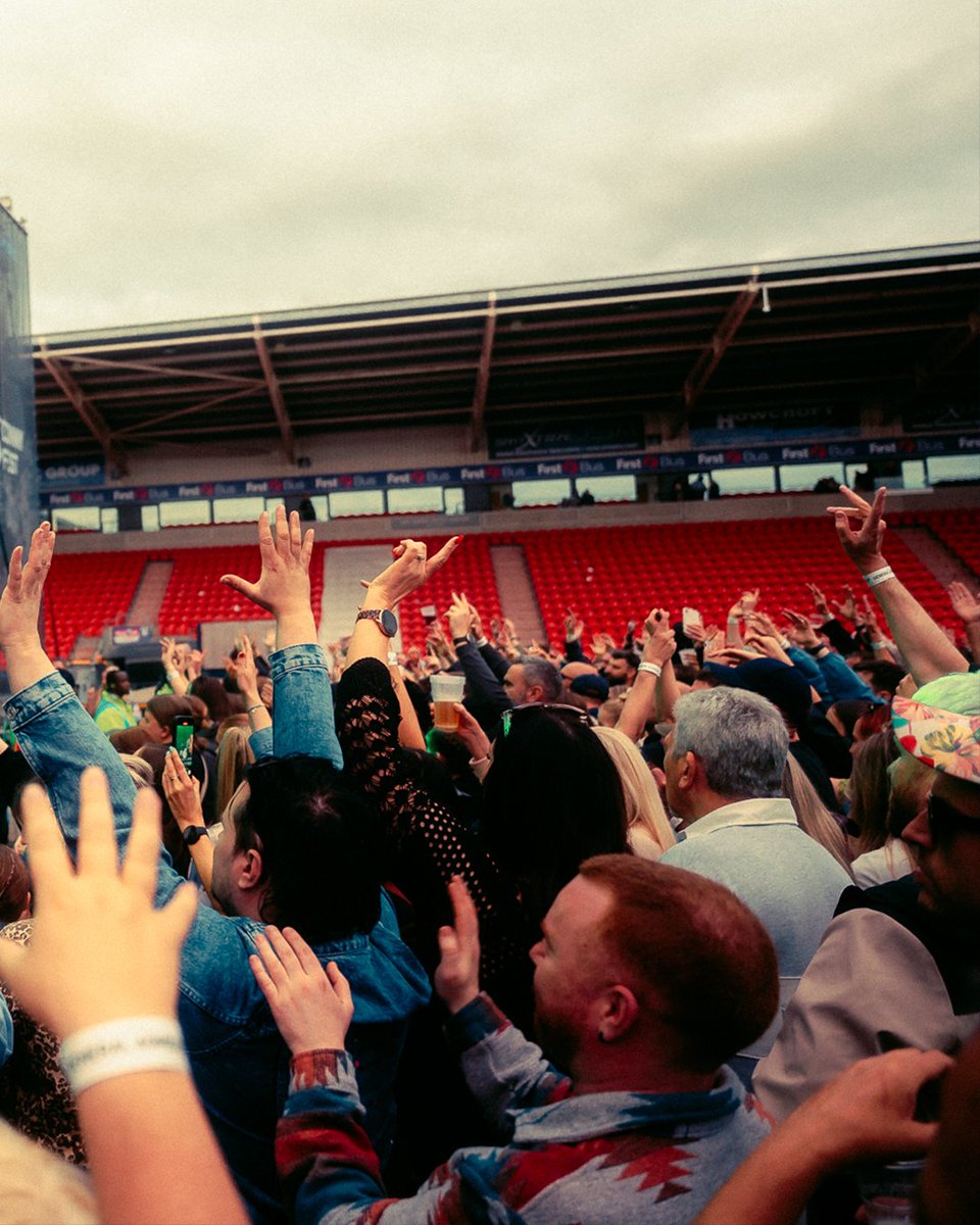 Hands up if you’re ready to fill every one of those red seats in 2026 🙌 #DonnyFest26
