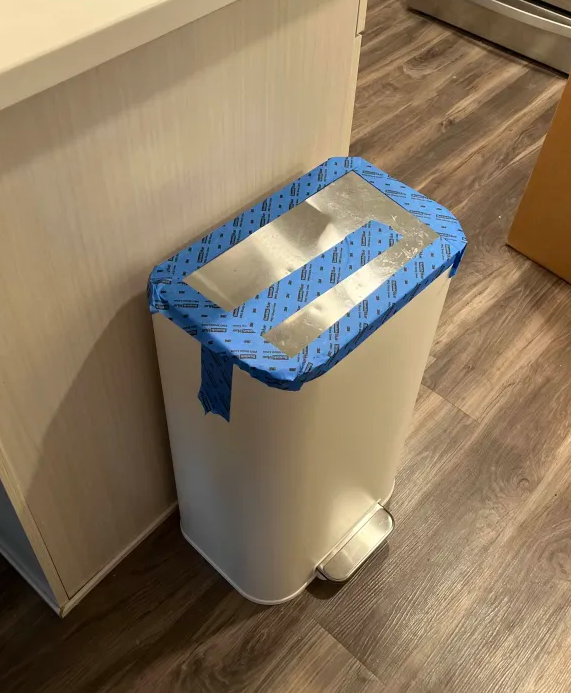 JumperWho tweet media