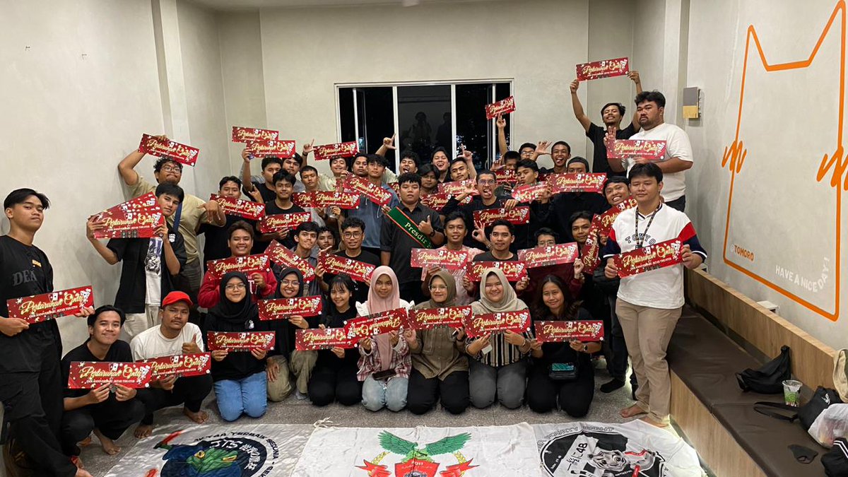 Together48_'s tweet photo. Terimakasih Sudah hadir dan meramaikan Nobar Shonichi Setlist Original Jkt48 Di pekanbaru💜🤍 https://t.co/iZIAomgEse