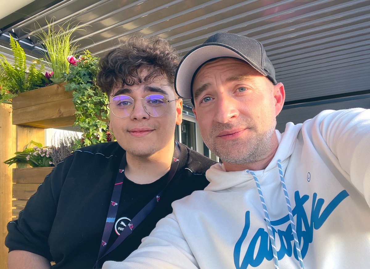 deadzach44's tweet image. Ça c'était du casting, respect