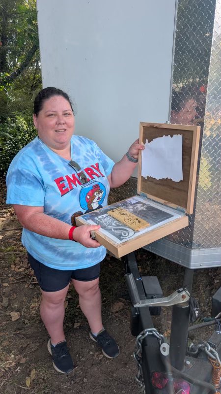 ongoingconcept's tweet image. It’s been found! Thanks to @FurnaceFest and Jason from Unoriginal Vinyl for making this treasure hunt happen!