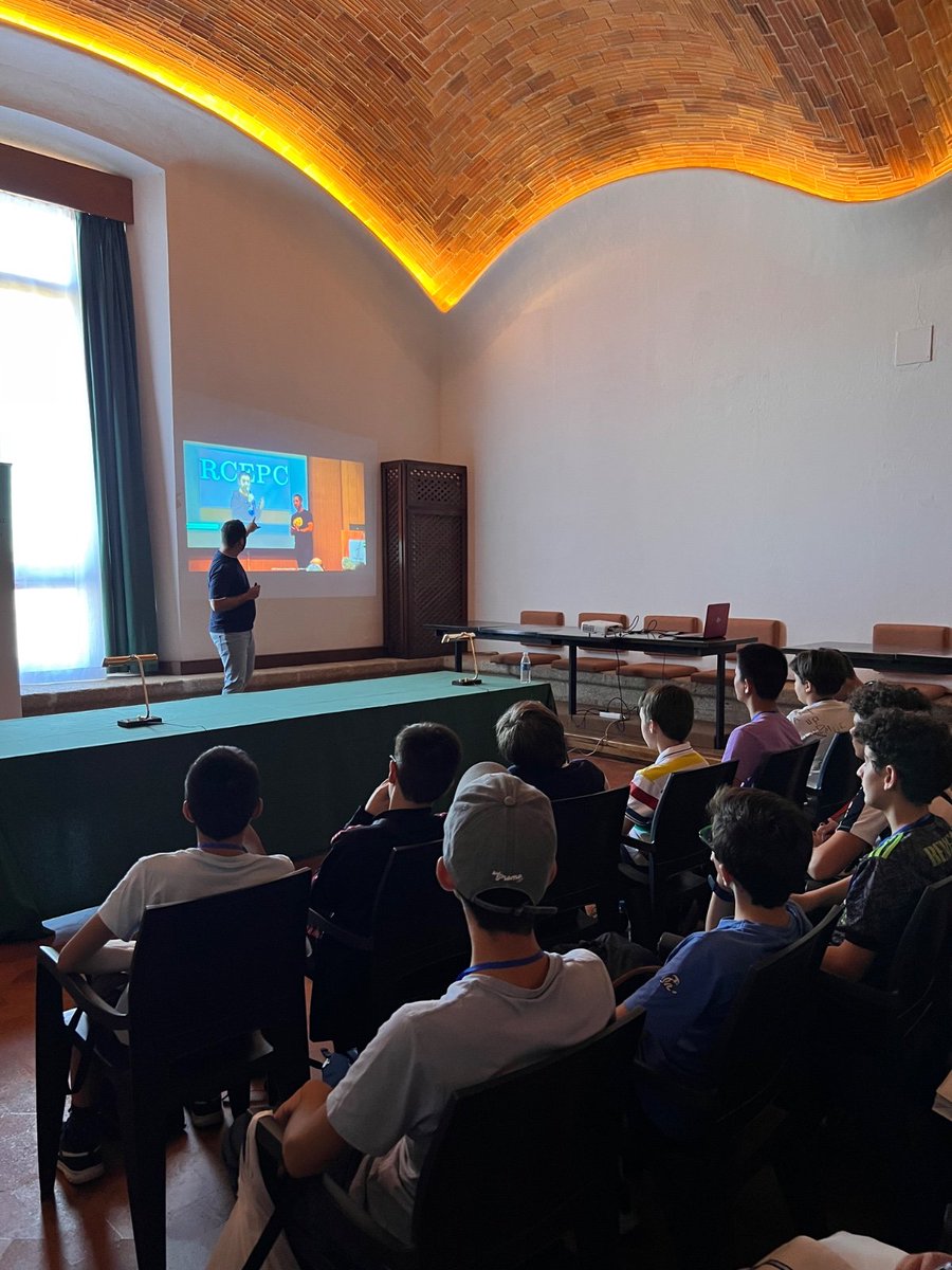 SEEMVRProsper tweet media