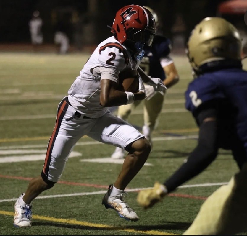 hudl.com/v/2SfpeN  
Week 1-5 highlights: 
4 catches, 2 carries 
62 All purpose yards  
1 punt block
1 touchdown