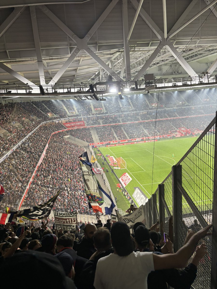 spammswt's tweet photo. @BilletsPSGParc comme d’hab https://t.co/JbZOThIql5
