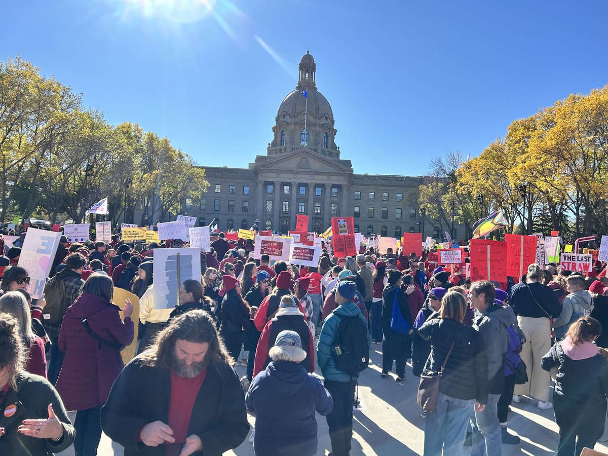 Colleen Yoshida tweet media